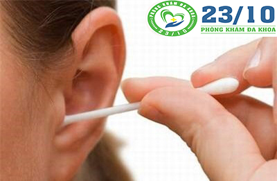 Lấy ráy tai không an toàn là nguyên nhân dẫn đến viêm tai giữa