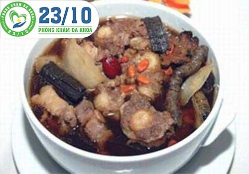 Gà hầm ba kích là bài thuốc quý chữa bệnh liệt dương.